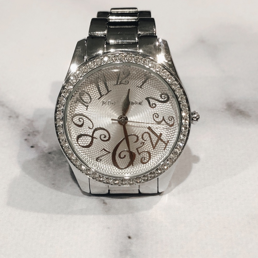 Betray Johnson Silver Watch
